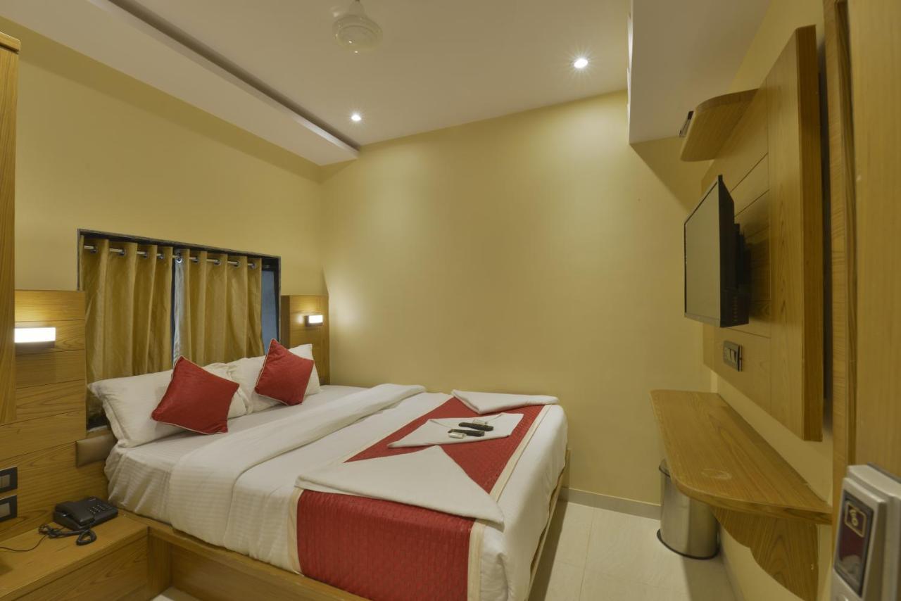 Hotel Residency Park Bombay Esterno foto