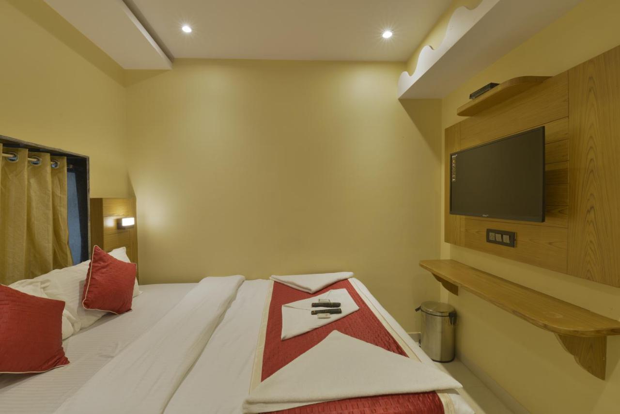 Hotel Residency Park Bombay Esterno foto