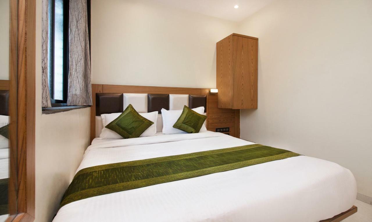 Hotel Residency Park Bombay Esterno foto