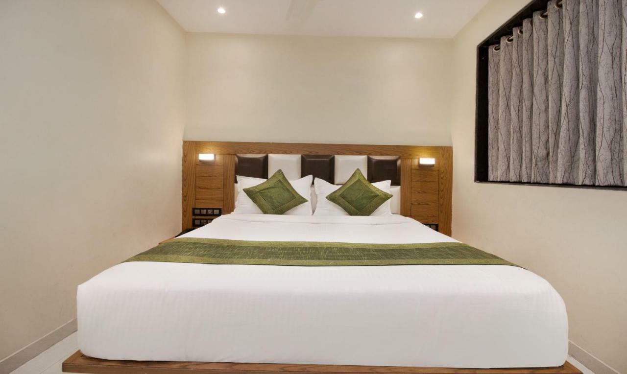 Hotel Residency Park Bombay Esterno foto