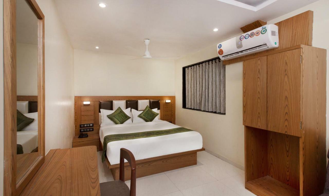 Hotel Residency Park Bombay Esterno foto