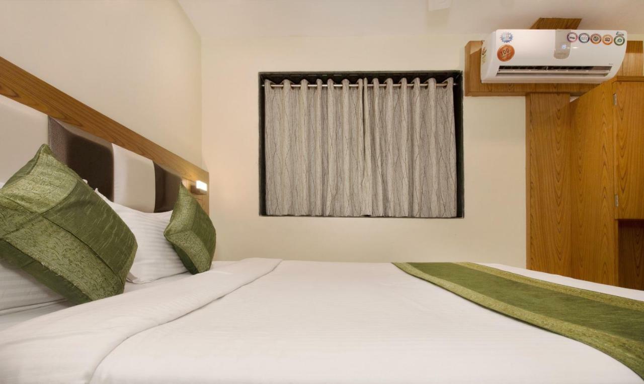 Hotel Residency Park Bombay Esterno foto